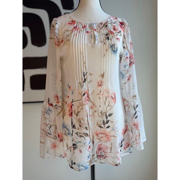 White House Black Market Floral Chiffon Bell Sleeve Blouse | Size M - Picture 8 of 11